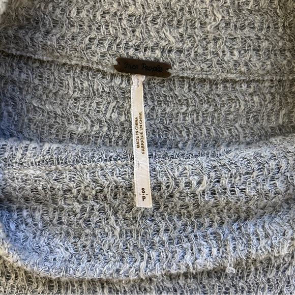 Free People Gray Crewneck Women's Size Small Linen Blend Loose Knit Sweater - Picture 11 of 15